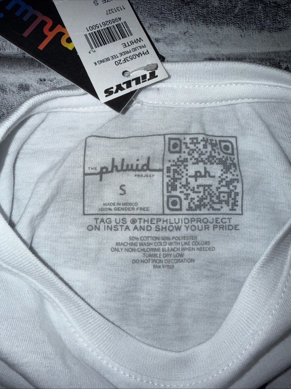 NWT Phluid Project T-Shirt Thank You for Being Kind Smiley Face White Size Small - Picture 3 of 5